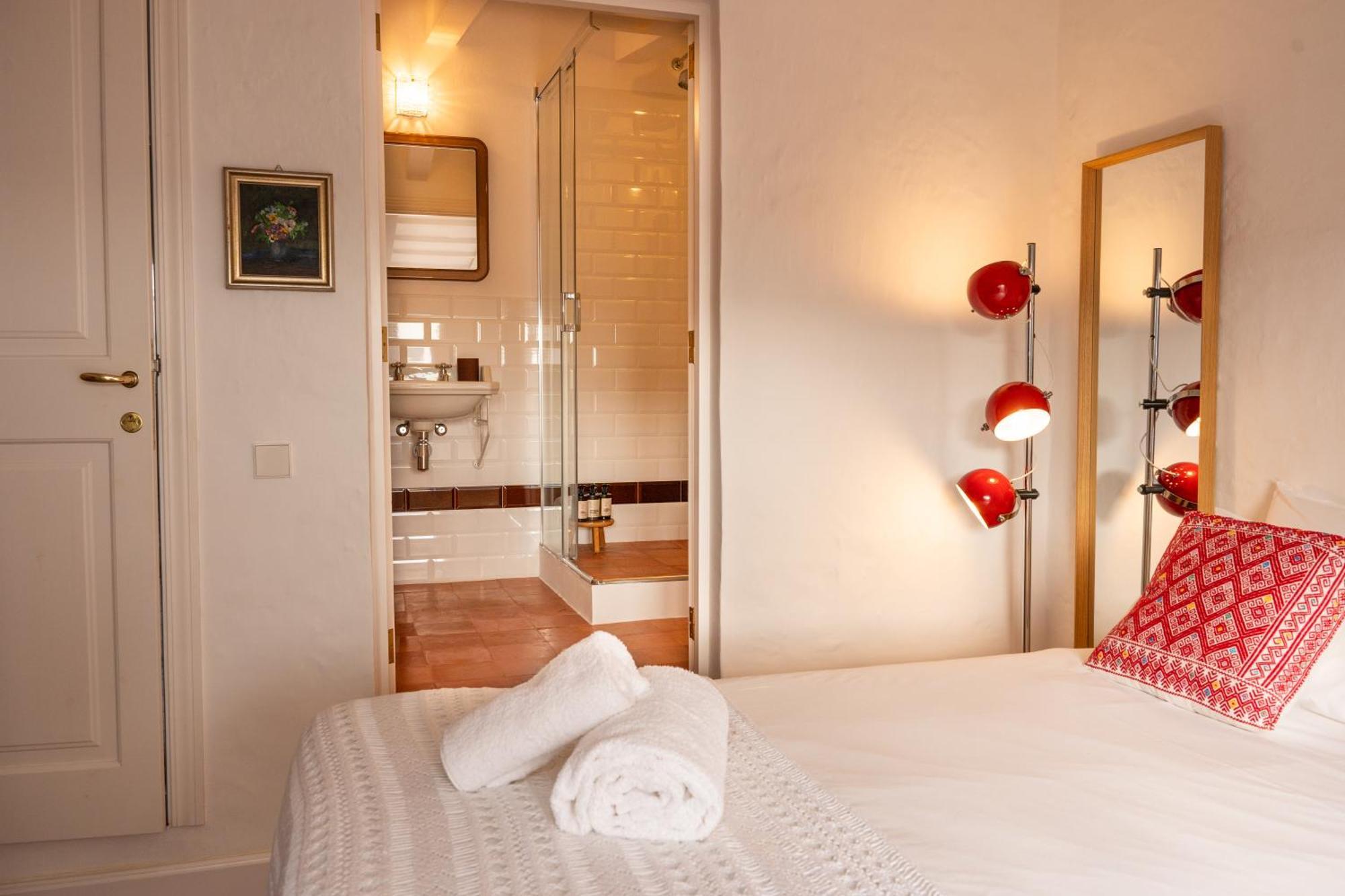 Hotel 3A Ease Of Living Ciutadella  Habitación foto